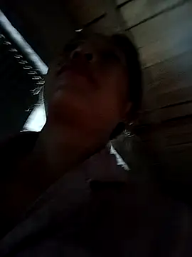 Snapshot of lieulieu-cute chatting on 09/09/25, 02:44 lieulieu-cute online show from 09/09/25, 02:44