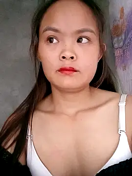 xinhxinhcute online show from 09/12/25, 10:37