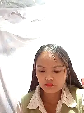 xinhxinhcute online show from 09/24/25, 03:21