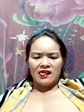 xinhxinhcute online show from 09/29/25, 10:58