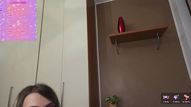 Snapshot of ScarletVerdi chatting on 11/10/25, 07:40 ScarletVerdi online show from 11/10/25, 07:40