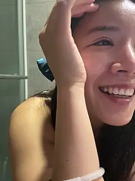 Snapshot of ruyi-13 chatting on 09/21/25, 04:47 ruyi-13 online show from 09/21/25, 04:47