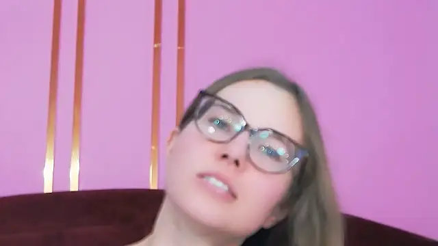 JessieJuss online show from 11/08/25, 03:45