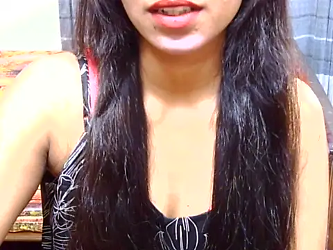 Snapshot of AlisaPari2007 chatting on 10/03/25, 11:18 AlisaPari2007 online show from 10/03/25, 11:18