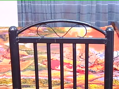 Snapshot of AlisaPari2007 chatting on 10/04/25, 11:58 AlisaPari2007 online show from 10/04/25, 11:58