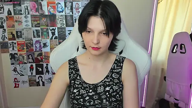 AudreyyKim online show from 09/19/25, 08:38