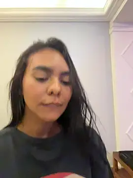 GiorgiaLuxee online show from 11/27/25, 11:07