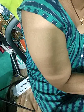 desi boudi87 online show from 04/05/26, 12:19