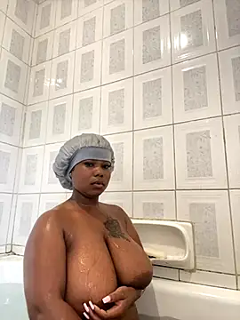 JuicyMellow21 online show from 11/28/25, 06:49