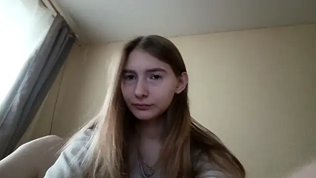 Nymera flare online show from 11/07/25, 06:35