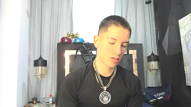 HunterHeat  online show from 04/11/26, 12:53