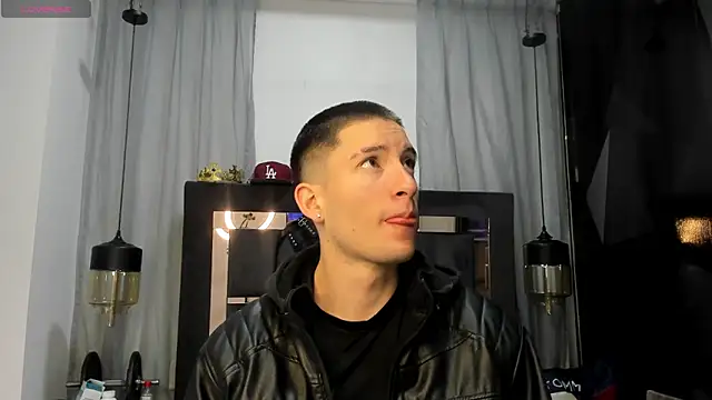 HunterHeat  online show from 04/24/26, 12:07