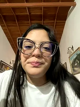 alilith online show from 10/25/25, 06:24