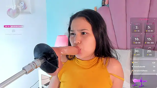 emma clarke  online show from 10/24/25, 04:03