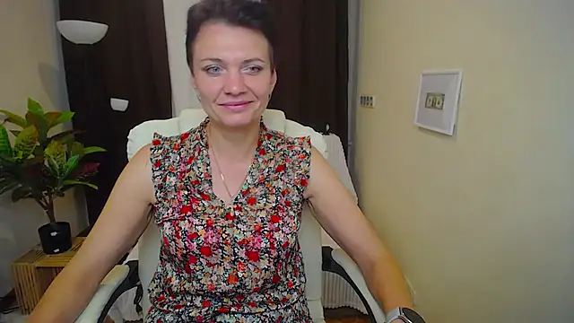 Snapshot of AvaSaturnian chatting on 09/09/25, 12:05 AvaSaturnian online show from 09/09/25, 12:05