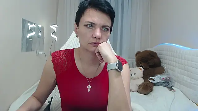 Snapshot of AvaSaturnian chatting on 09/15/25, 12:05 AvaSaturnian online show from 09/15/25, 12:05