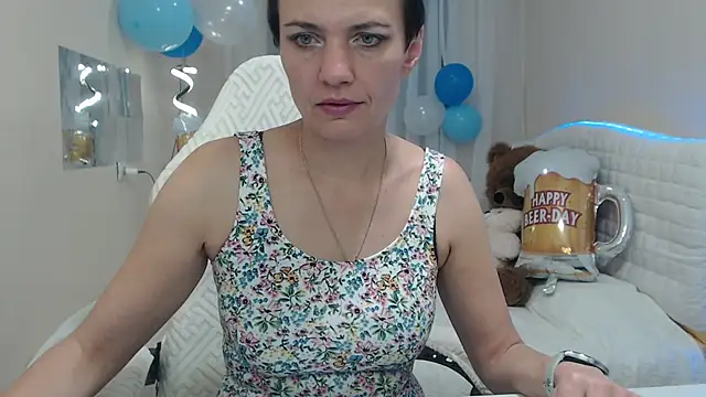 Snapshot of AvaSaturnian chatting on 09/21/25, 12:07 AvaSaturnian online show from 09/21/25, 12:07