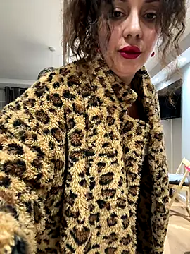 caramelandCurls online show from 12/13/25, 11:54