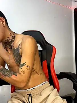 dilan abraham12 online show from 11/03/25, 03:08