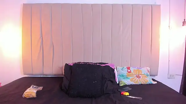 escar let online show from 02/21/26, 03:29