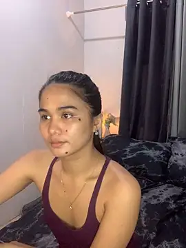 AngelHille online show from 11/06/25, 05:47