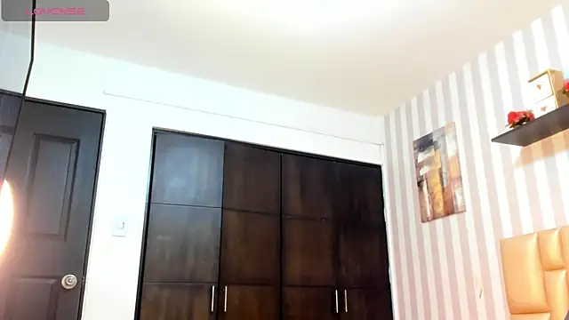 MissDiabla  online show from 09/27/25, 08:36