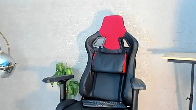 zorre  online show from 11/29/25, 07:06