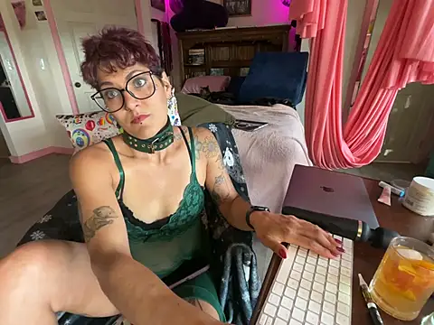 kinkycanner online show from 03/18/26, 12:25