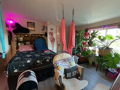 kinkycanner online show from 04/09/26, 01:16