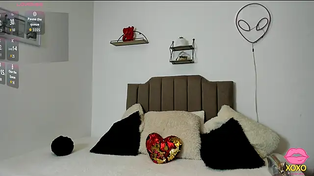 Elisabeth swan online show from 09/29/25, 12:21