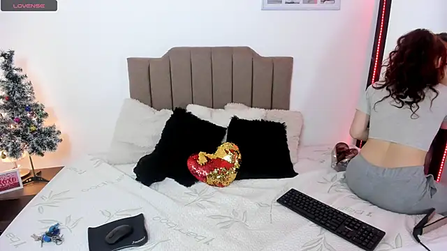 Elisabeth swan online show from 12/14/25, 10:09