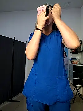 Madisson-04  online show from 12/17/25, 03:18