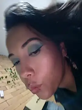 MiaForever1 online show from 04/21/26, 01:18