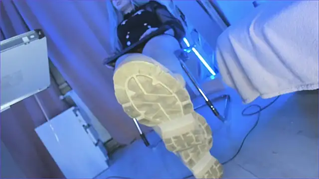 Snapshot of CruelSiren chatting on 09/21/25, 07:48 CruelSiren online show from 09/21/25, 07:48