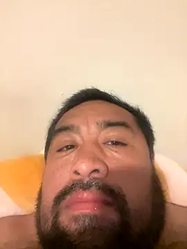 Snapshot of josejoel21 chatting on 10/18/25, 11:33 josejoel21 online show from 10/18/25, 11:33