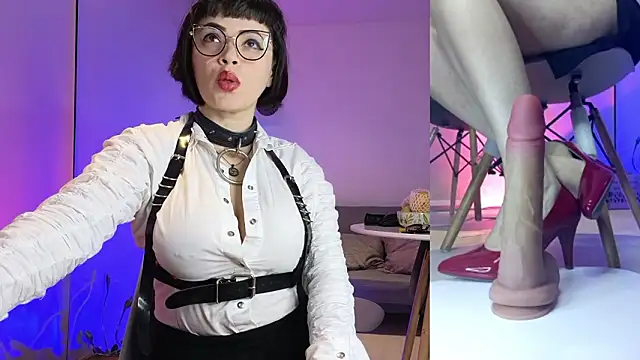 Snapshot of novafet chatting on 02/21/26, 01:50 novafet online show from 02/21/26, 01:50