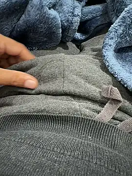 Pomloposho online show from 12/15/25, 10:03