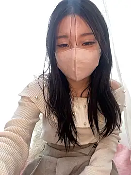 Snapshot of Yuki_chan_2 chatting on 04/26/26, 03:04 Yuki chan 2 online show from 04/26/26, 03:04
