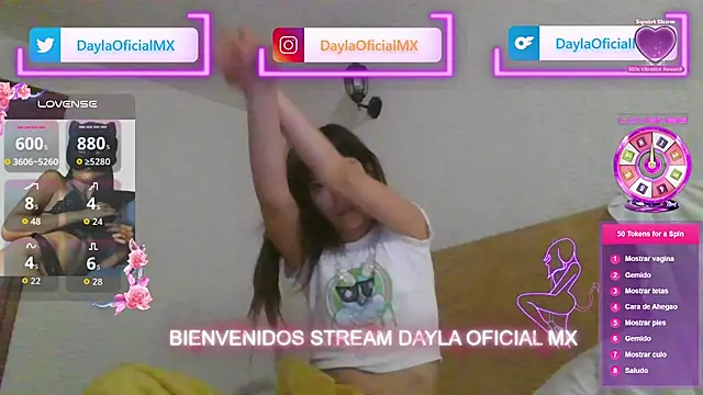 Clavelnegro online show from 11/12/25, 11:21