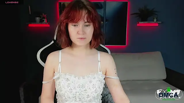 Roxy foxi online show from 09/21/25, 01:07