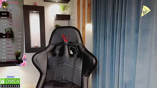 Roxy foxi online show from 09/22/25, 12:12