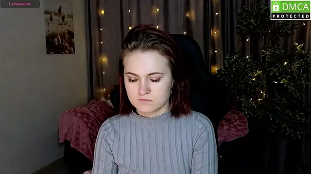 Roxy foxi online show from 10/25/25, 01:02