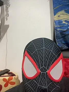 Danimiles online show from 12/17/25, 09:37