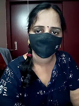 Snapshot of Mee_harini-telugupilla chatting on 04/25/26, 02:36 Mee harini-telugupilla online show from 04/25/26, 02:36