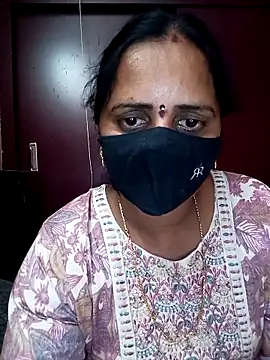 Snapshot of Mee_harini-telugupilla chatting on 04/29/26, 10:08 Mee harini-telugupilla online show from 04/29/26, 10:08