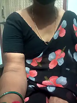 Snapshot of Mee_harini-telugupilla chatting on 05/09/26, 08:08 Mee harini-telugupilla online show from 05/09/26, 08:08