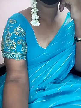 Snapshot of Mee_harini-telugupilla chatting on 05/10/26, 02:39 Mee harini-telugupilla online show from 05/10/26, 02:39