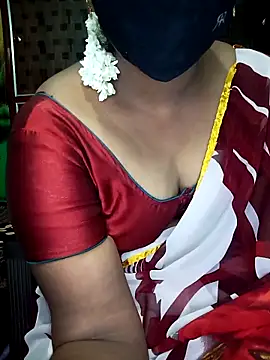 Snapshot of Mee_harini-telugupilla chatting on 05/11/26, 04:40 Mee harini-telugupilla online show from 05/11/26, 04:40