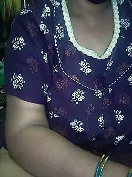 Snapshot of Mee_harini-telugupilla chatting on 05/20/26, 03:45 Mee harini-telugupilla online show from 05/20/26, 03:45