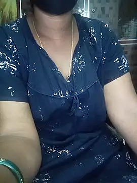 Snapshot of Mee_harini-telugupilla chatting on 05/24/26, 03:55 Mee harini-telugupilla online show from 05/24/26, 03:55